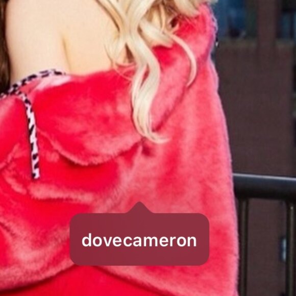 Just Drew NYC Red Faux Fur Coat XS - Picture 5 of 5